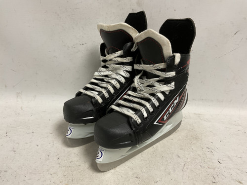 Vist Large View of Product Image Which is Used CCM JETSPEED FT440 Junior Hockey Skate White/Black/Red Junior 03