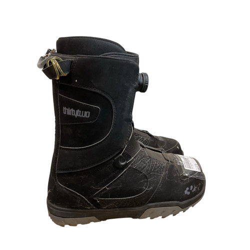 Vist Large View of Product Image Which is Used ThirtyTwo STW BOA Mens Snowboard Boots Black Senior 10
