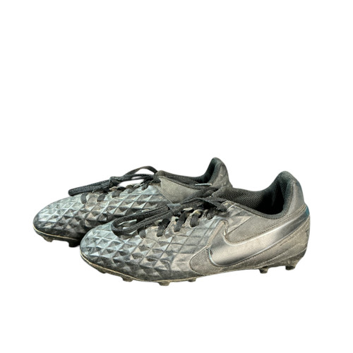 Vist Large View of Product Image Which is Used Nike Soccer Cleats Black Junior 04