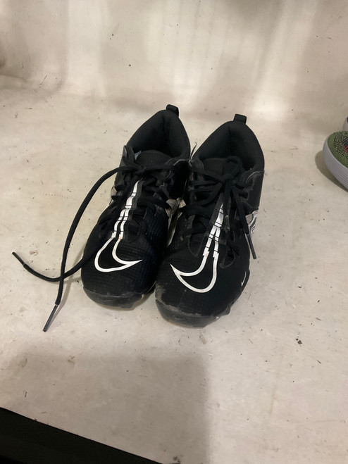 Vist Large View of Product Image Which is Used Nike Jr FB Cleats Black Junior 02
