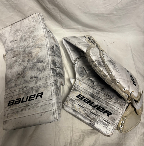 Vist Large View of Product Image Which is Used Bauer GSX W/ BLOCKER Senior Goalie Catcher White