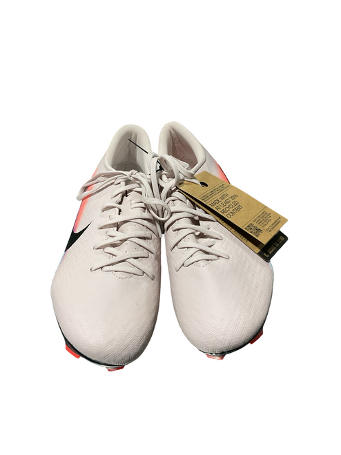 Vist Large View of Product Image Which is Used Nike Soccer Cleats Beige Senior 7.5