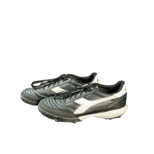 Vist Large View of Product Image Which is Used Diadora Soccer Indoor Shoes Black Senior 8