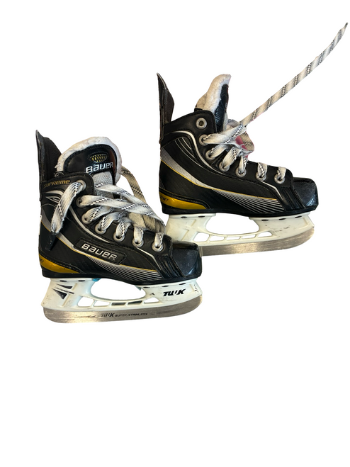 Vist Large View of Product Image Which is Used Bauer SUPREME Youth Hockey Skate Youth 10.0