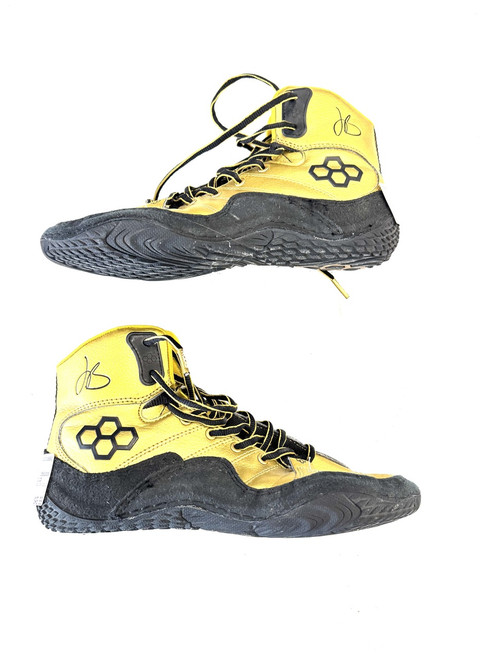 Vist Large View of Product Image Which is Used RUDISALL I SEE IS GOLD Wrestling Shoes Gold Senior 6