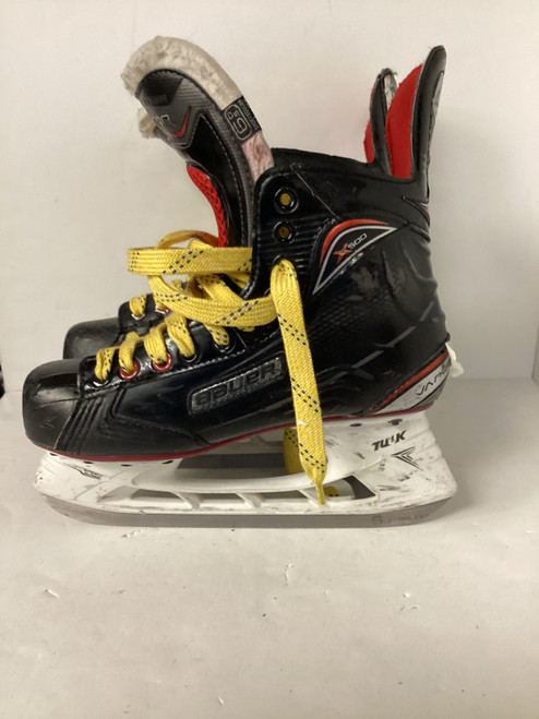 Vist Large View of Product Image Which is Used Bauer VAPOR X500 Intermediate 6.5 Hockey Skate 