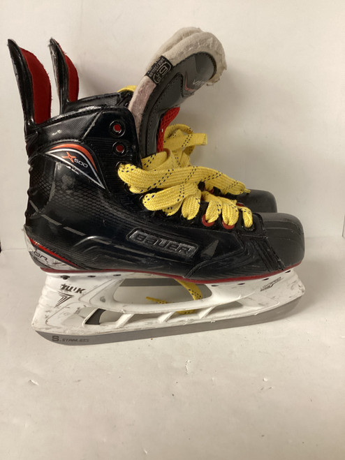 Vist Large View of Product Image Which is Used Bauer VAPOR X500 Intermediate 6.5 Hockey Skate 