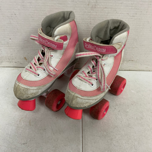 Vist Large View of Product Image Which is Used RollerDerby FIRESTAR Junior Roller Quad Skates Pink Junior 01