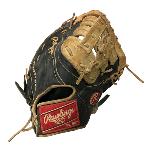Vist Large View of Product Image Which is Used Rawlings HEART OF THE HIDE R2G First Base RH Throw Brown 12"