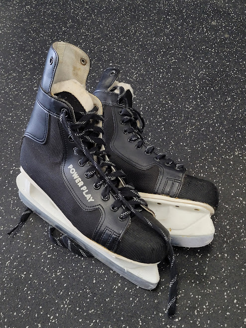 Vist Large View of Product Image Which is Used POWER PLAY Senior Hockey Skate Senior 11