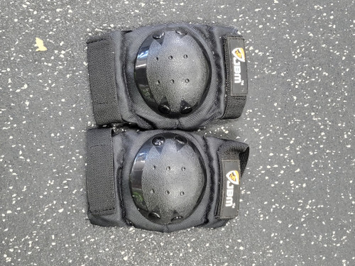 Vist Large View of Product Image Which is Used Skateboard Elbow Pads Black Youth