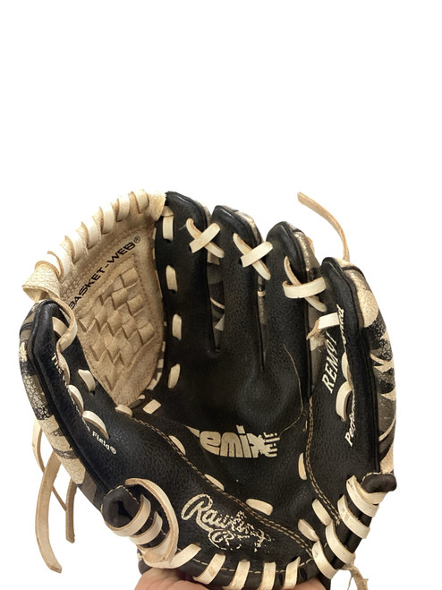 Vist Large View of Product Image Which is Used Rawlings REMIX BB/SB Glove T-ball Black And White 9"