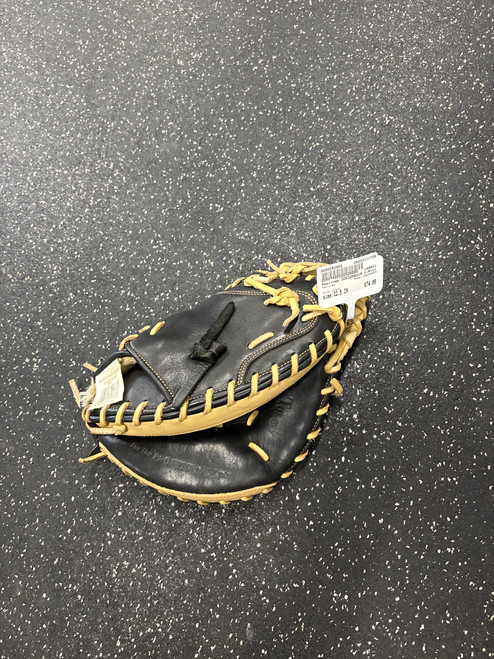 Vist Large View of Product Image Which is Used Rawlings GGE325BCM BB/SB Catchers RH Throw Black 32 1/2"