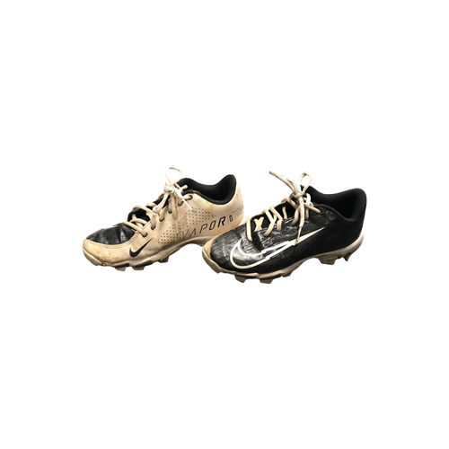 Vist Large View of Product Image Which is Used Nike Youth FB Cleats White And Black Youth 06.0