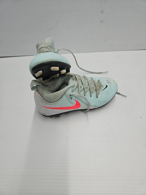 Vist Large View of Product Image Which is Used Nike Soccer Cleats Carolina Blue Junior 02.5