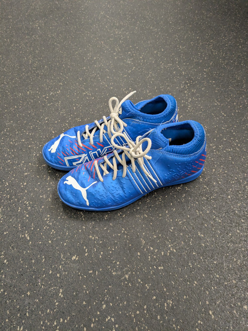 Vist Large View of Product Image Which is Used Puma FUTURE Z 4.2 IT Soccer Indoor Shoes Royal Blue Junior 05