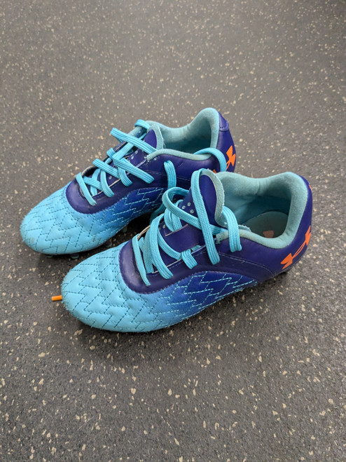 Vist Large View of Product Image Which is Used Under Armour MAGNETICO SELECT 2.0 Soccer Cleats Royal Blue Junior 01