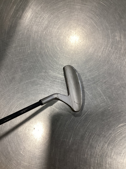 Vist Large View of Product Image Which is Used Alien TUTCH Mens Putter RH