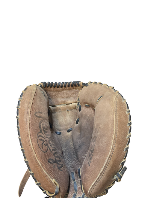 Vist Large View of Product Image Which is Used Rawlings R80M BB/SB Catchers RH Throw Brown 33"