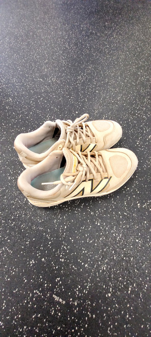 Vist Large View of Product Image Which is Used New Balance 3000 V7 BB/SB Cleats White Senior 9
