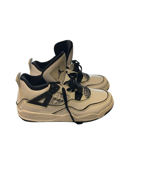 Vist Large View of Product Image Which is Used Nike Basketball Shoes Y Black And White Junior 02