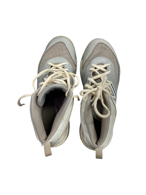 Vist Large View of Product Image Which is Used New Balance BASEBALL CLEATS BB/SB Cleats White Senior 6.5