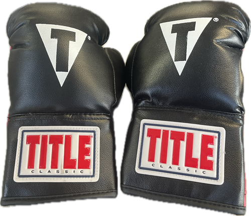 Vist Large View of Product Image Which is Used Title Boxing Gloves Black Junior