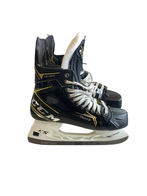 Vist Large View of Product Image Which is Used CCM SUPER TACKS AS3 PRO Senior Hockey Skate Senior 10