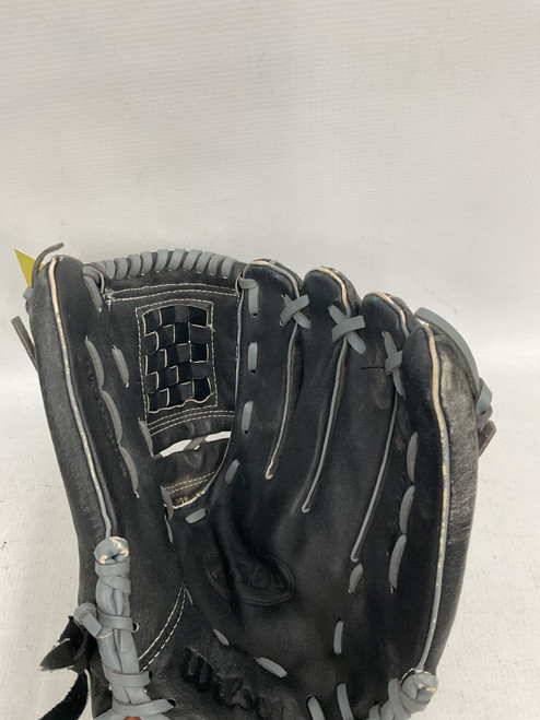 Vist Large View of Product Image Which is Used Wilson A350 BB/SB Glove RH Throw Black 12 1/2"