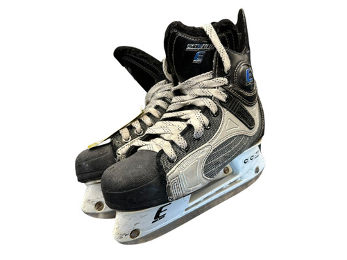 Vist Large View of Product Image Which is Used CCM E10 Senior Hockey Skate Senior 4