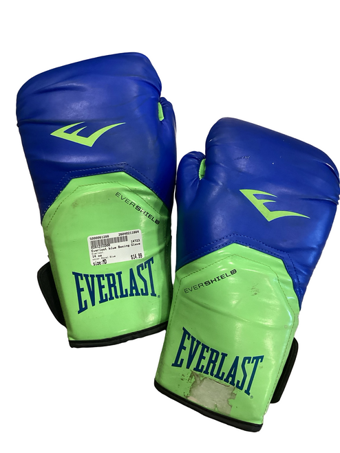 Vist Large View of Product Image Which is Used Everlast Boxing Gloves Royal Blue MD