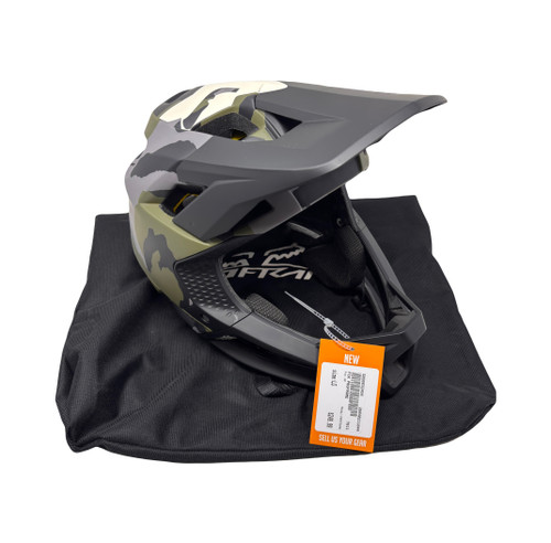 Vist Large View of Product Image Which is NEW FOX PROFRAME Bike Helmet LG