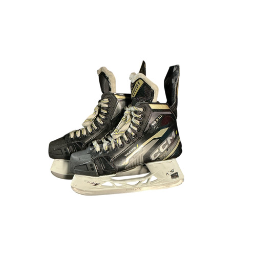 Vist Large View of Product Image Which is Used CCM TACKS AS 570 Intermediate Hockey Skate Intermediate 6.5