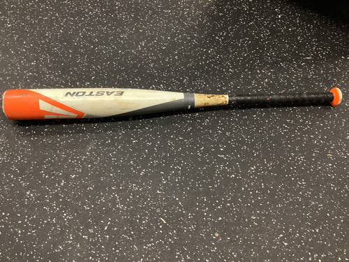 Vist Large View of Product Image Which is Used Easton MAKO BB/SB USSSA 2 3/4 Bat 31"