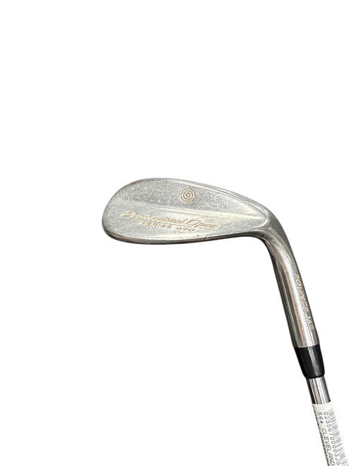 Vist Large View of Product Image Which is Used Cleveland PROFESSIONAL OPEN SERIES 690 Golf Wedge Mens RH 56 Degree