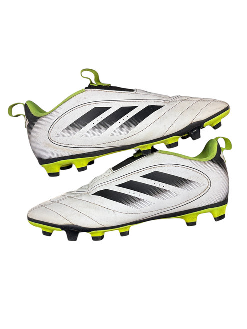 Vist Large View of Product Image Which is Used Adidas Soccer Cleats White Junior 04.5