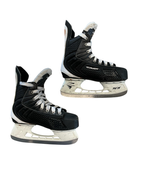 Vist Large View of Product Image Which is Used Bauer FLEXLITE 3.0 Junior Hockey Skate Junior 03