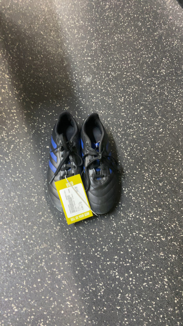 Vist Large View of Product Image Which is Used Adidas Soccer Cleats Black Junior 03