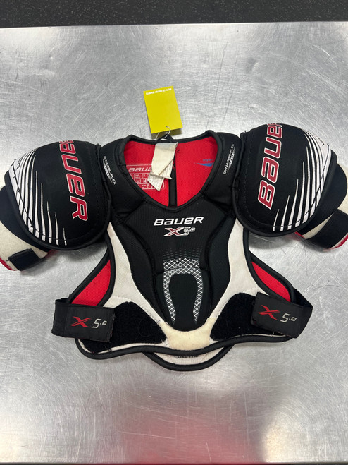 Vist Large View of Product Image Which is Used Bauer VAPOR X5.0 Junior Shoulder Pads MD