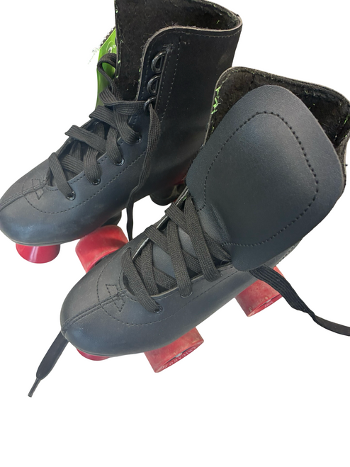 Vist Large View of Product Image Which is Used Chicago QUAD SKATES SZ 2 Junior Roller Quad Skates Black Junior 02