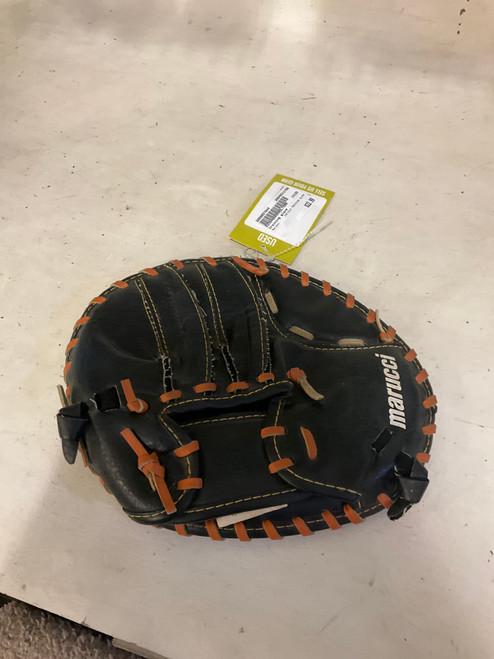 Vist Large View of Product Image Which is Used Marucci INFIELD TRAINING GLOVE BB/SB Training Aid