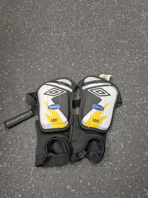 Vist Large View of Product Image Which is Used Umbro Soccer Shin Guards Youth None SM