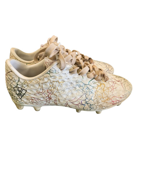 Vist Large View of Product Image Which is Used Vizari Soccer Cleats White Junior 01