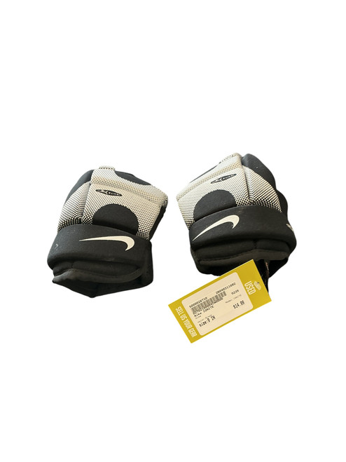 Vist Large View of Product Image Which is Used Nike IGNITE Youth Gloves Black 9"