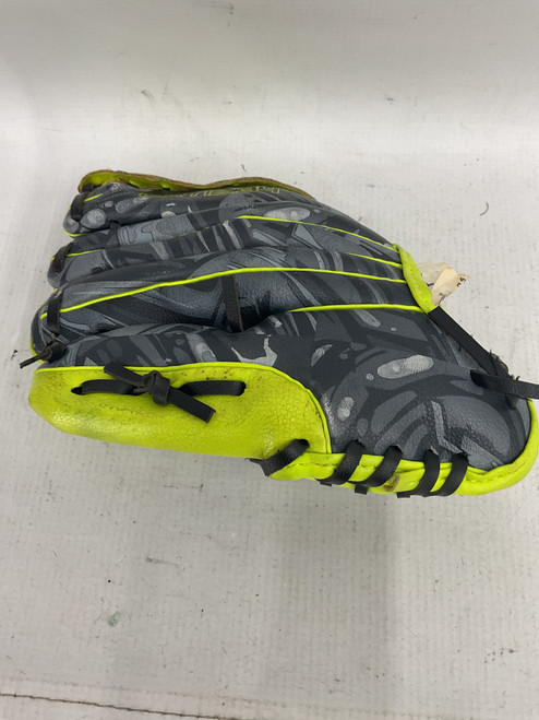 Vist Large View of Product Image Which is Used ORTIZ 34 BB/SB Glove RH Throw Neon Green 9"