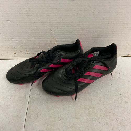 Vist Large View of Product Image Which is Used Adidas Soccer Cleats Black Junior 03