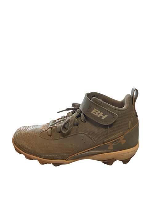 Vist Large View of Product Image Which is Used Under Armour BH PLASTIC BB/SB Cleats Black Junior 03