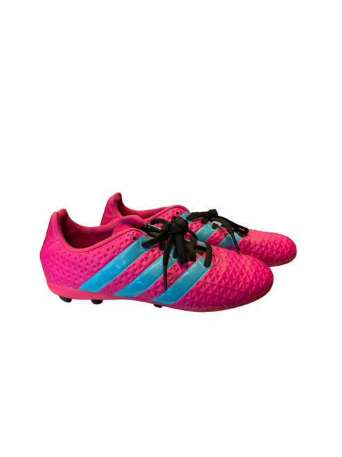 Vist Large View of Product Image Which is Used Adidas Soccer Cleats Pink Junior 01