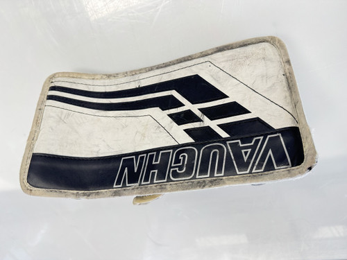 Vist Large View of Product Image Which is Used Vaughn VELOCITY VE8 Youth Goalie Blocker White