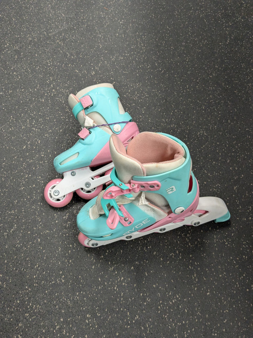 Vist Large View of Product Image Which is Used ADJ ROLLER SKATES Child Rec Fitness Skates Pink Adjustable